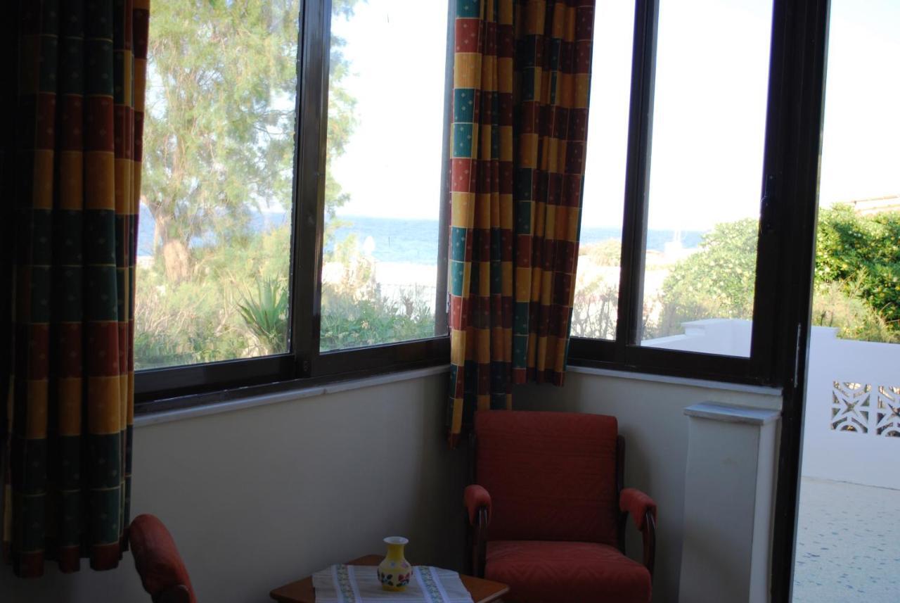 Summerhouse Peggy: Close To Athens Airport By The Sea Artemida  Exterior foto